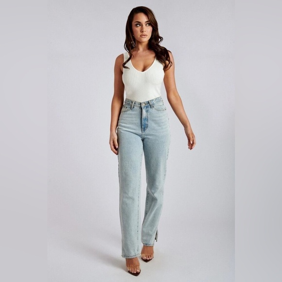 🏷️ NWT Meshki Pia Split Hem Jeans - Picture 1 of 9